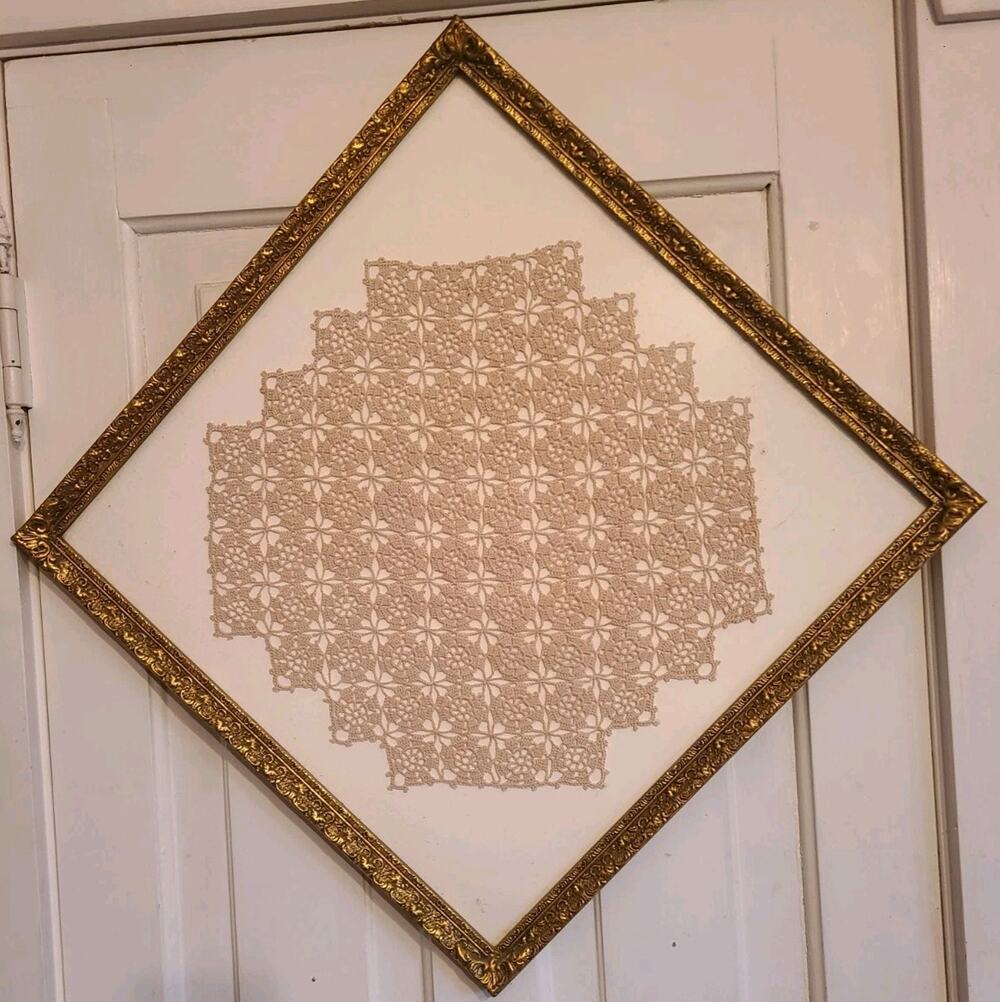 Vintage tatting lace beige 16" doily wall art in ornate gold frame